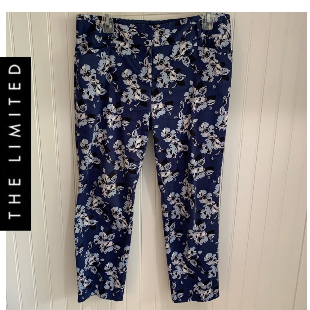 The Limited Blue Floral Drew Fit Capri Pants